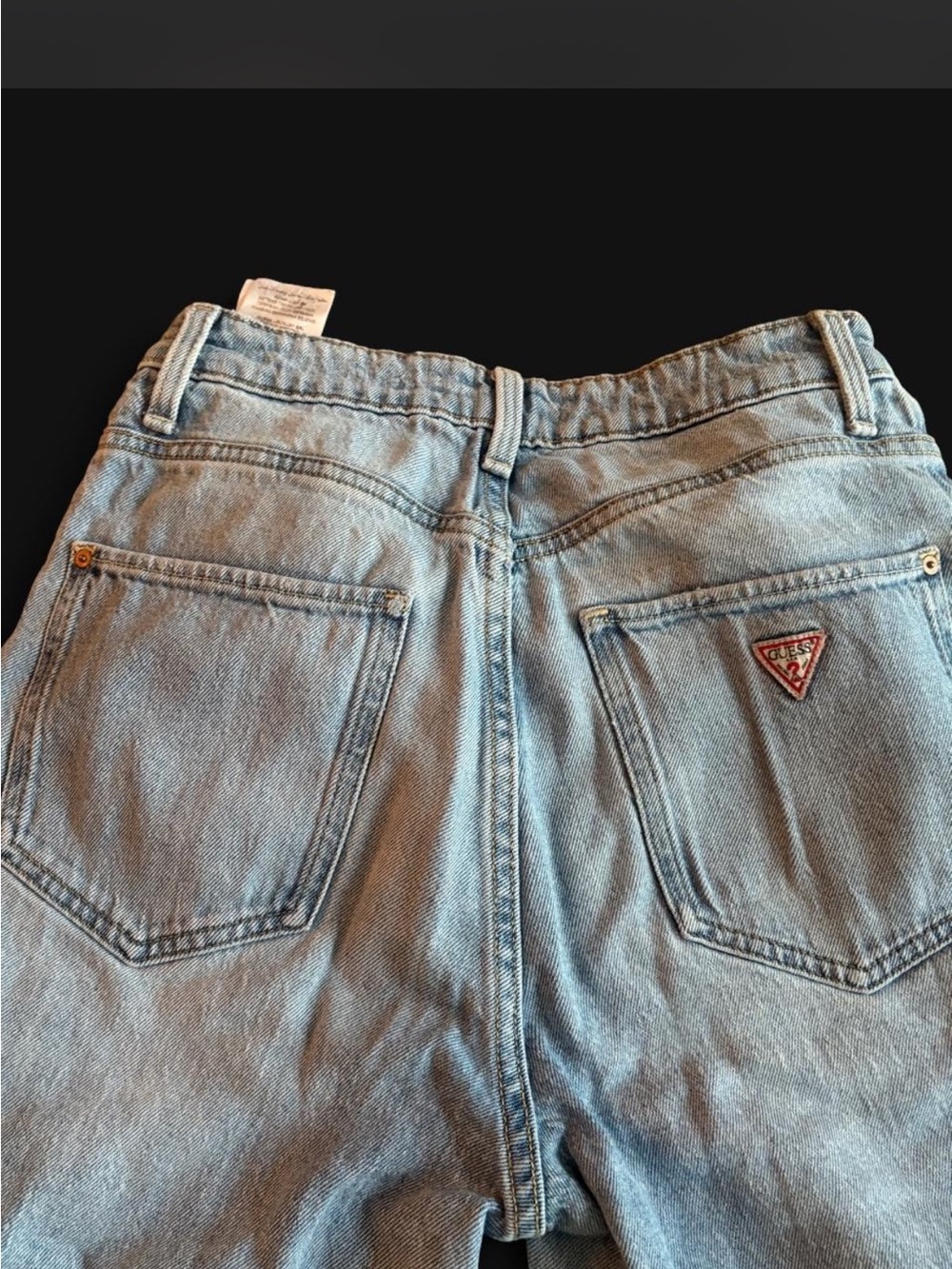 Vintage Guess women’s Light Blue Relaxed Jeans with Triangular Logo